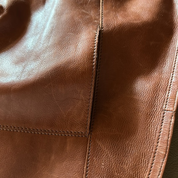 Ashwood Leather Slouchy Bag with Adjustable Strap - Picture 7 of 14